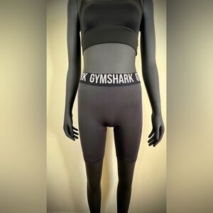 NWOT🌹 Gymshark Black Logo Waistband Shorts
